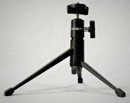 штатив MINOLTA.